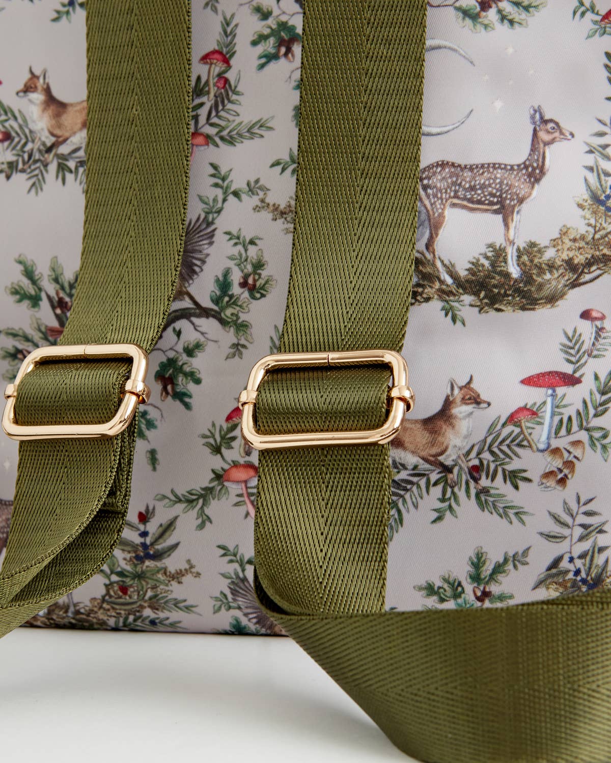 A Night's Tale Woodland Mini Backpack (Crystal Grey)