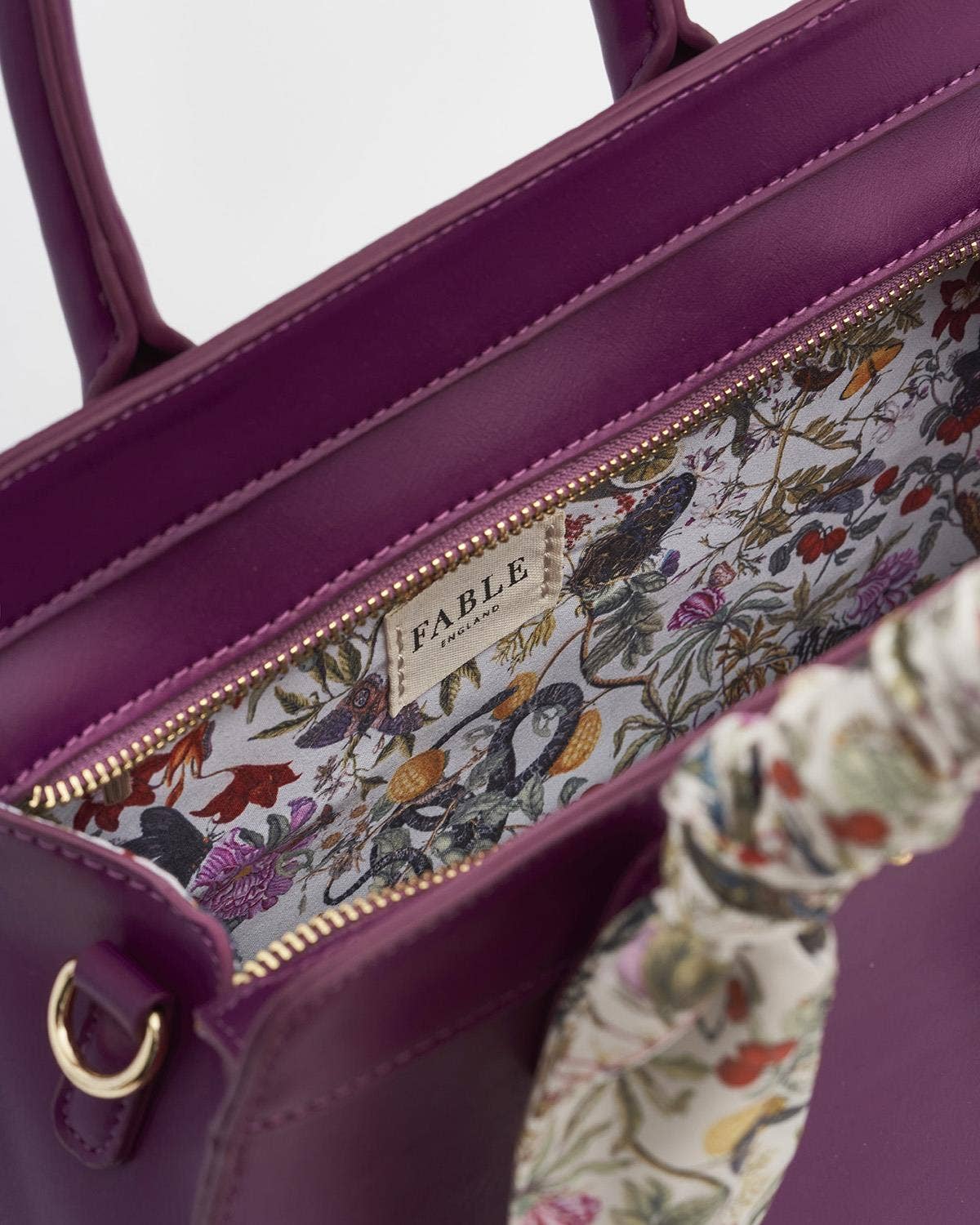 Bolso grande color ciruela con grabados florales