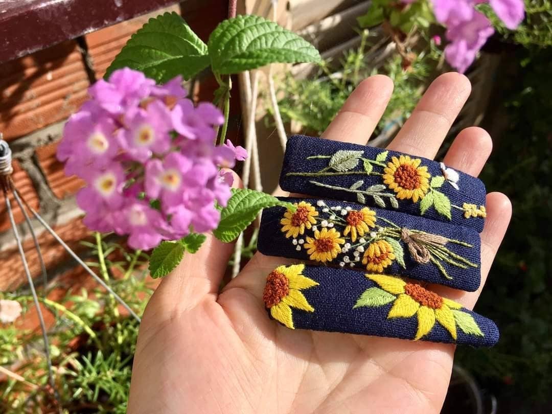 Sunflower Bouquet Embroidered Hair Clip / Barette