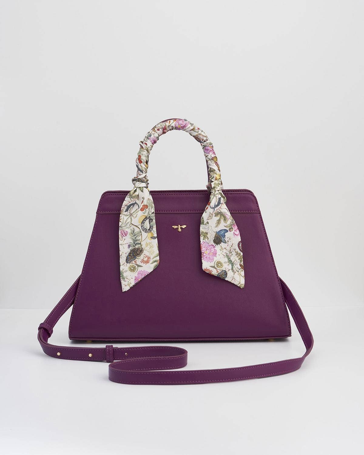Bolso grande color ciruela con grabados florales