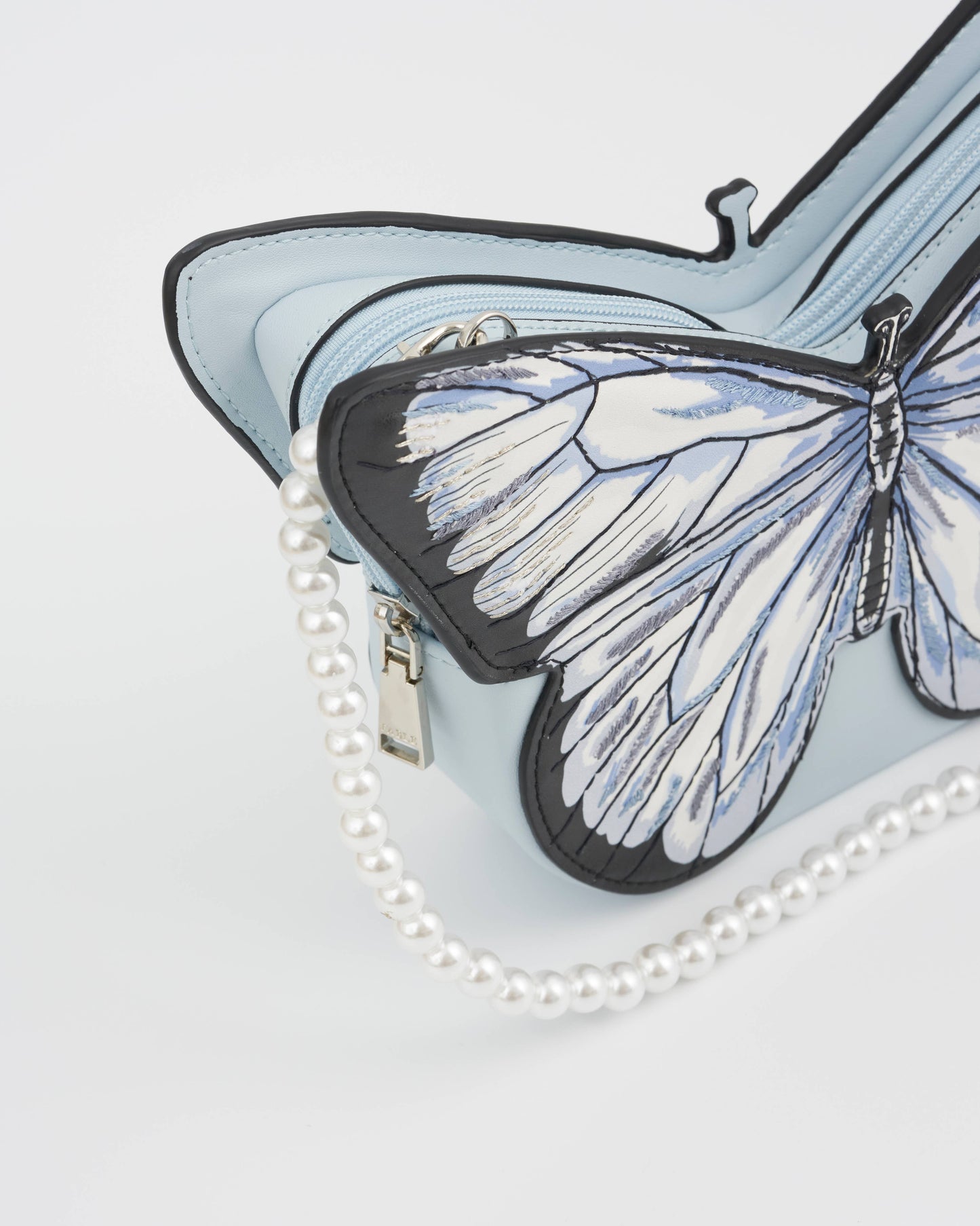Monedero FABLE con mariposa azul
