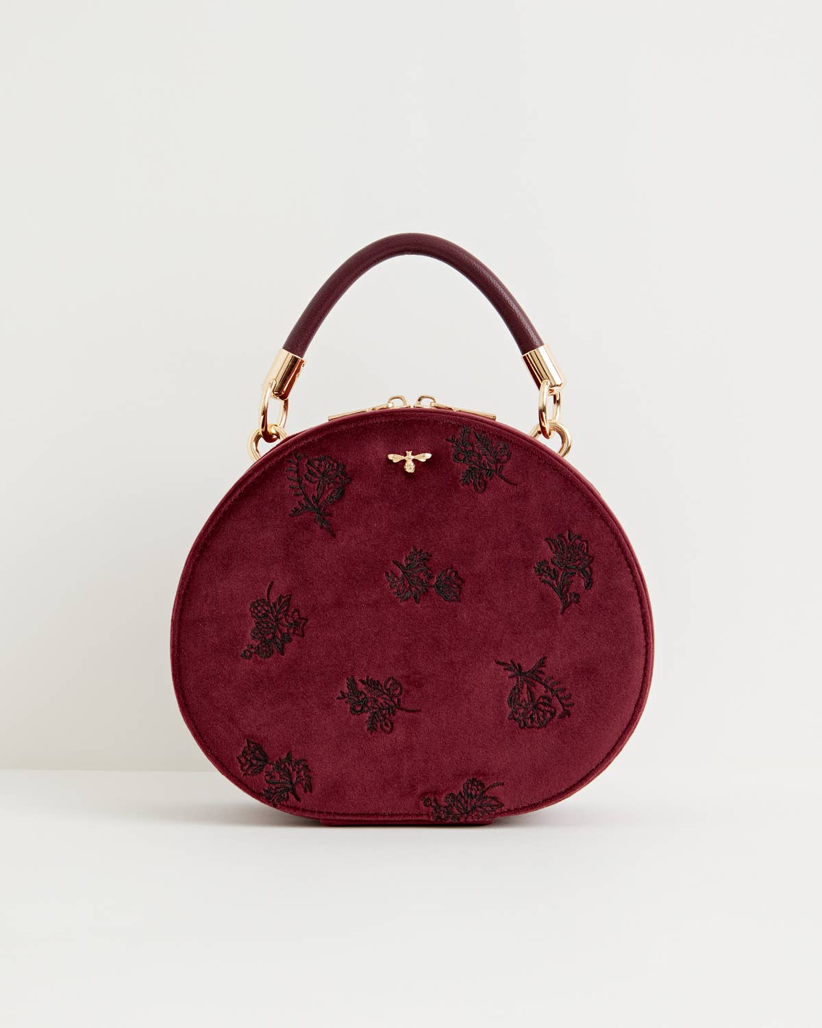 Neceser de terciopelo con grosella roja bordada Flora