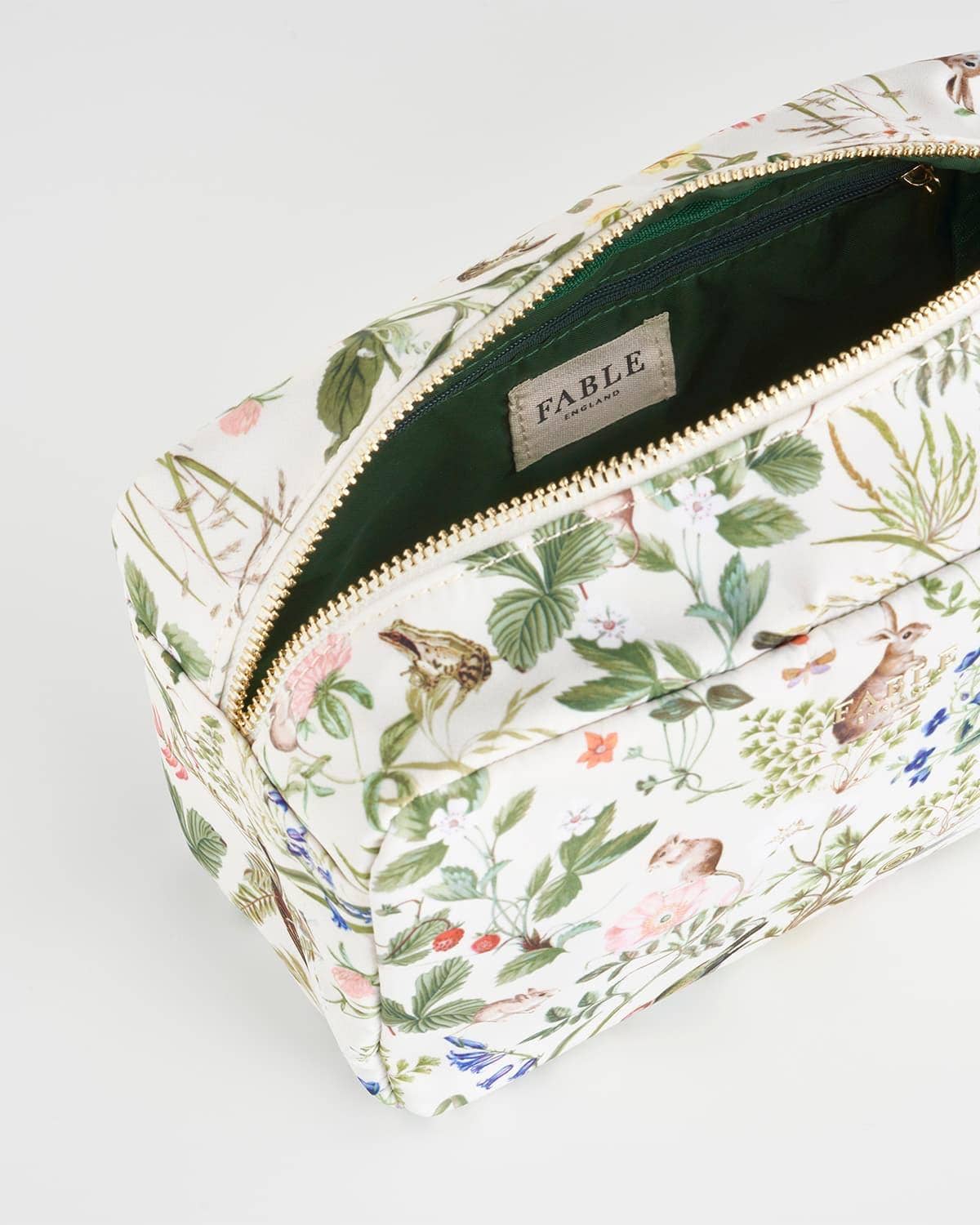 Meadow Creatures Marshmallow Travel Pouch (Yellow)