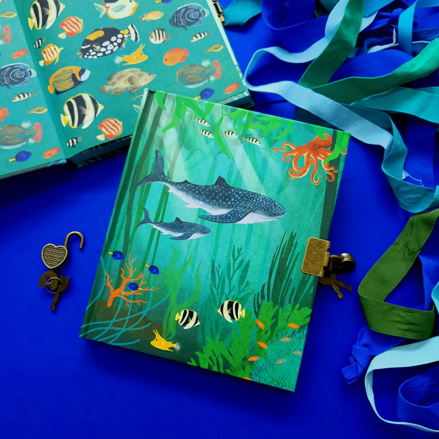 Cuaderno/diario con cerradura Whale Song