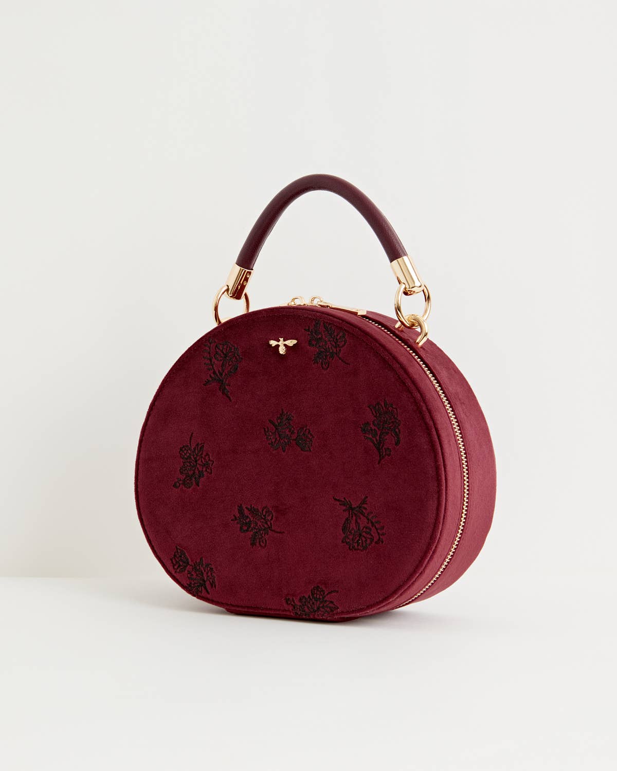Neceser de terciopelo con grosella roja bordada Flora