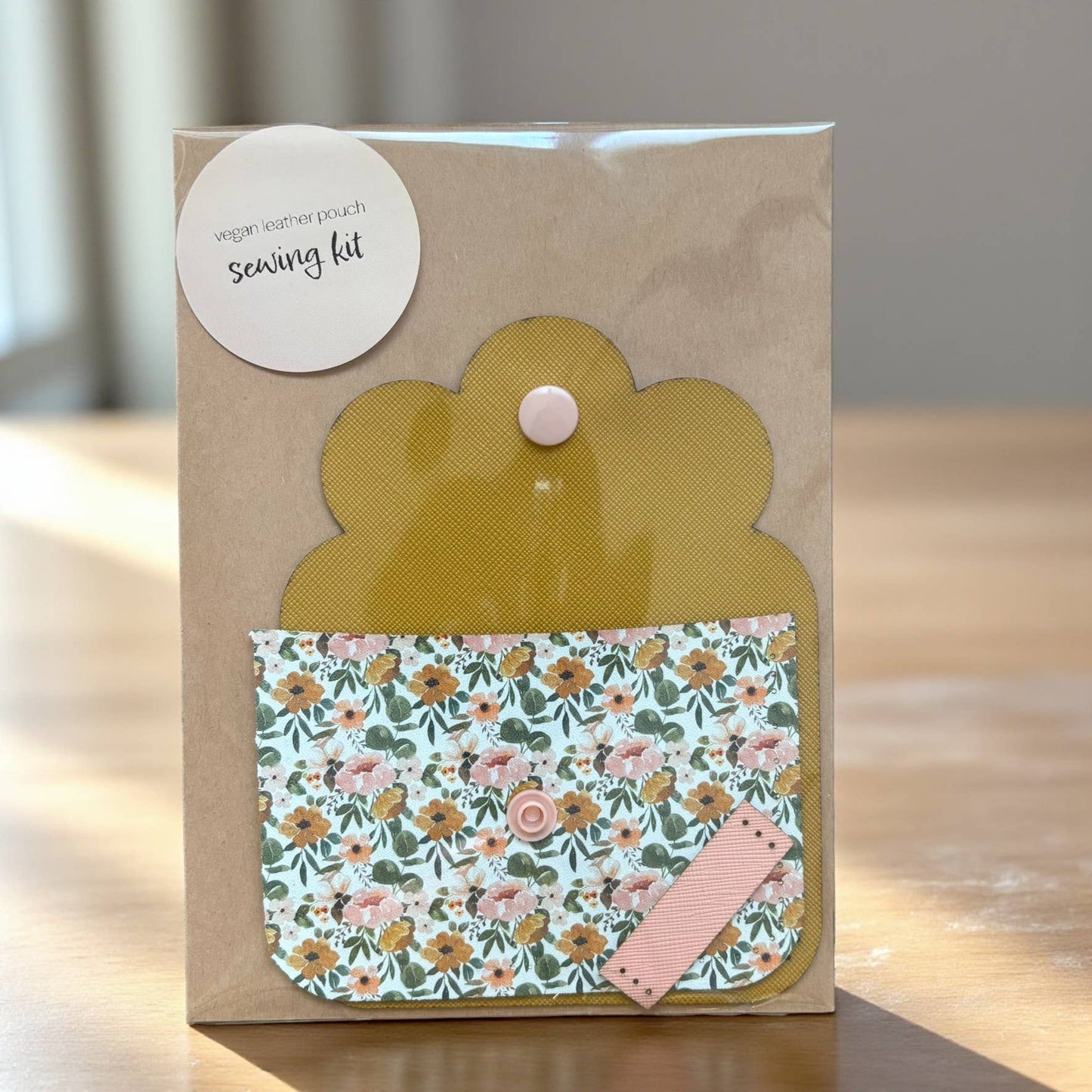 Sewing Kit - Vegan Leather Pouch - Blushing Blooms