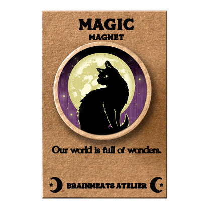 Magic Magnet - Black Cat Against the Moon
